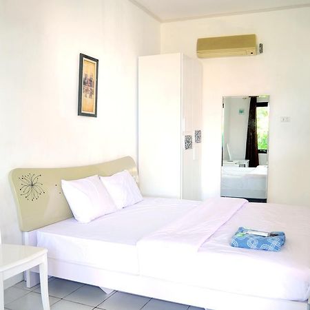 Mimiland Batu Payung Hotel Singkawang Exterior photo