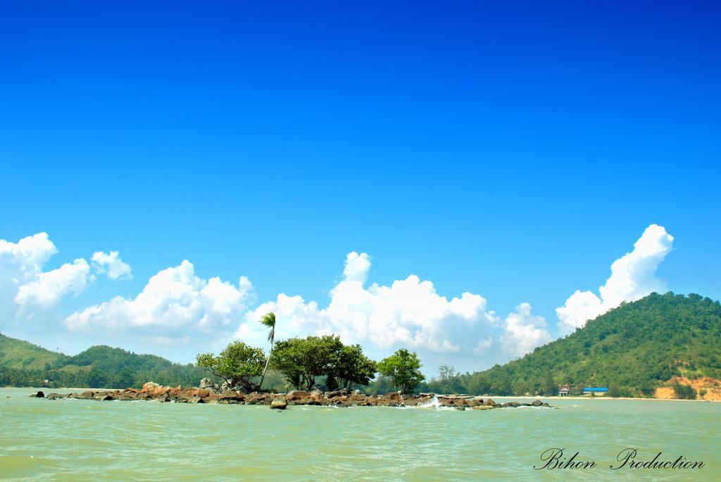 Mimiland Batu Payung Hotel Singkawang Exterior photo