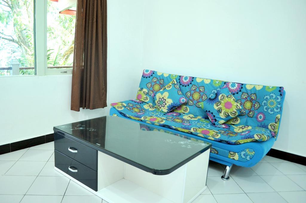 Mimiland Batu Payung Hotel Singkawang Exterior photo